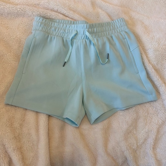 Members Mark Luxe shorts women’s Small - Picture 1 of 3